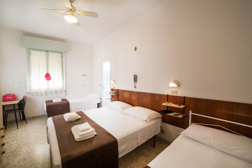 Hotel Nuovo Fiore Cattolica Quarto foto